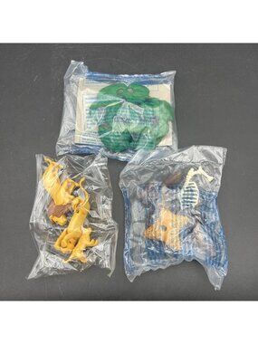 Playmobil 5903 Lion Family Safari Lioness Cub Tree Skeleton RARE HTF-Sealed Bags